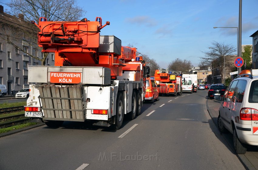 VU Koeln PKW Bahn Amsterdamerstr Friedrich Karlstr P002.JPG